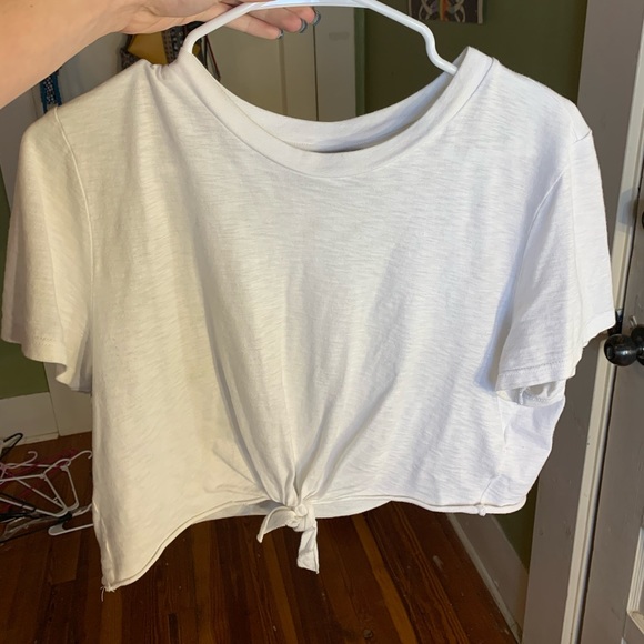 Topshop Cropped Tee with Front Tie - Picture 2 of 3